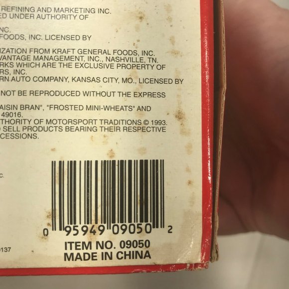 Racing Champions 1993 Davey Allison #28 Stock Car 1:24 Scale Die Cast New - Picture 8 of 12